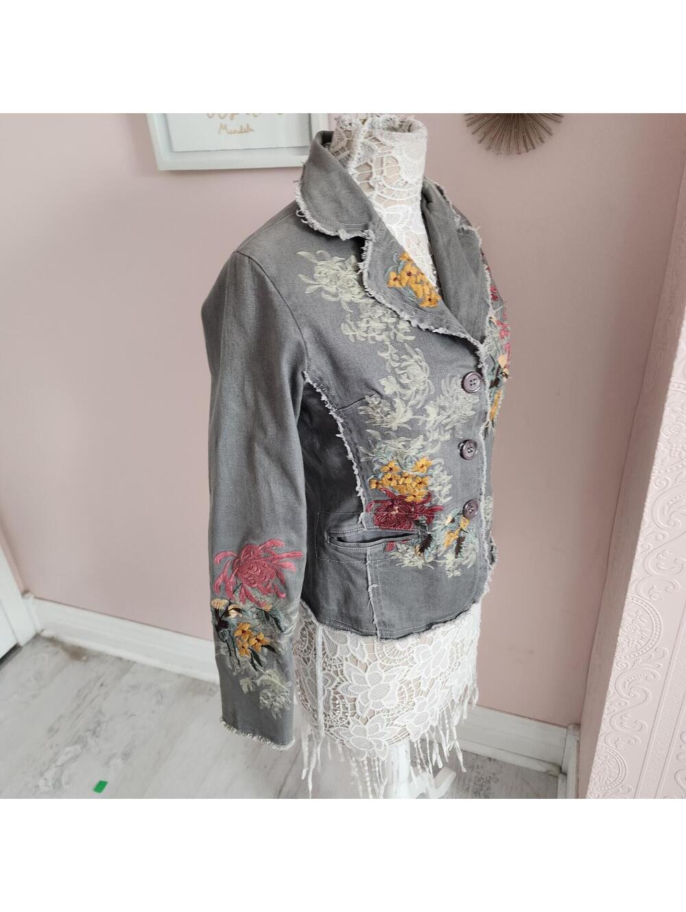 DB Sport unique embroidered olive freen jacket M - Picture 2 of 8